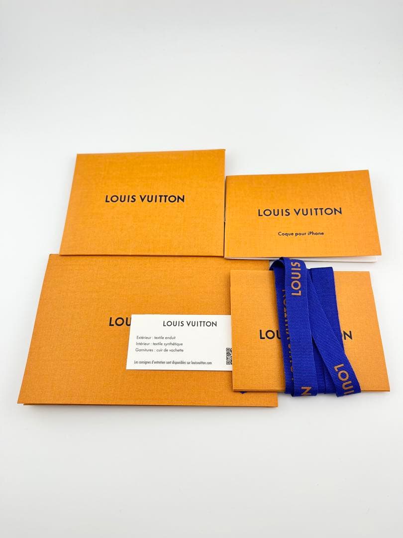 そら　ルイヴィトン M12539 モノグラムフォリオ