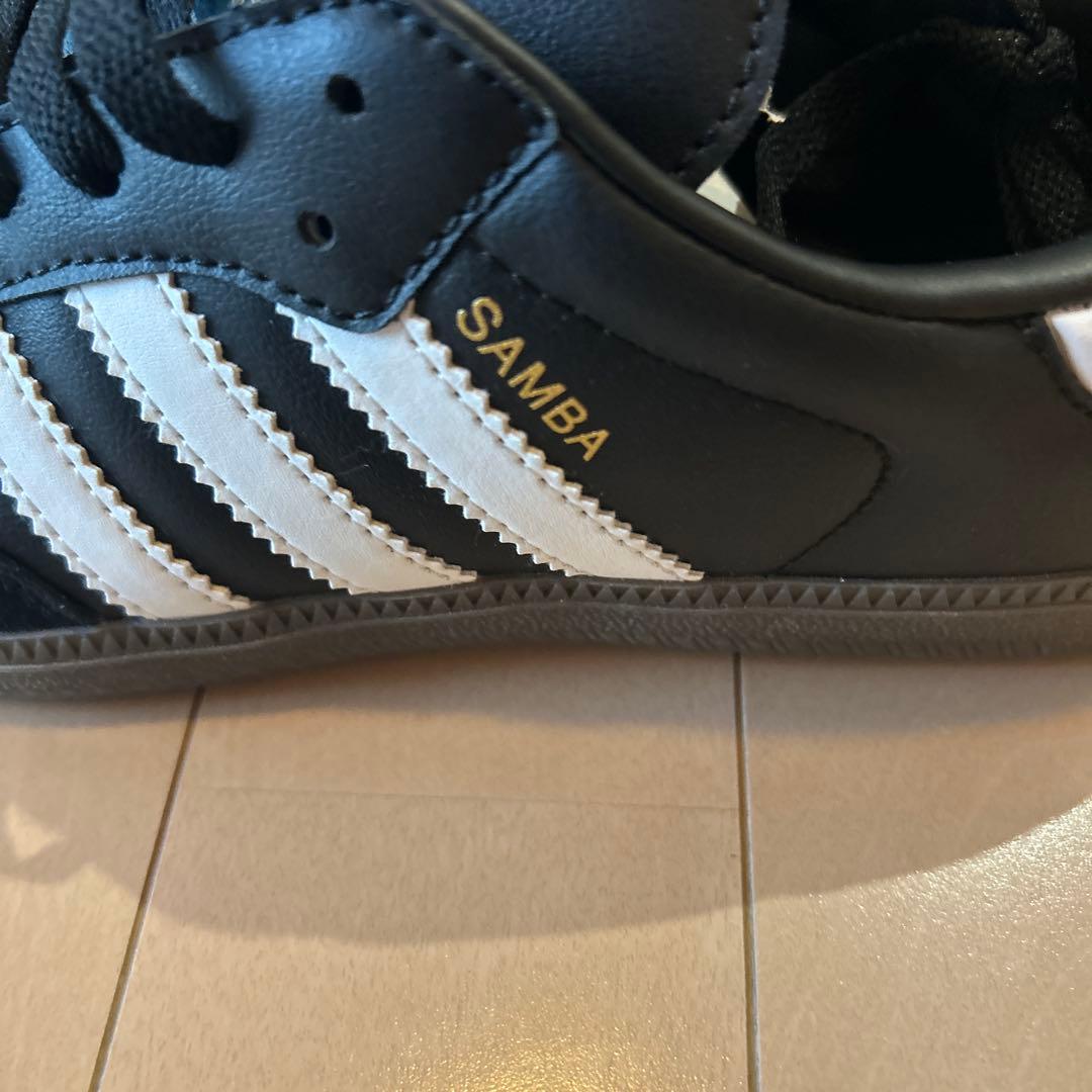adidas Samba ブラック