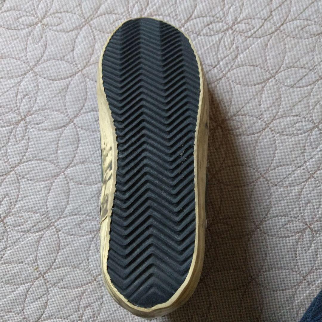 お値下げ中！！ゴールデングースカモフラージュ ハイカットスニーカー