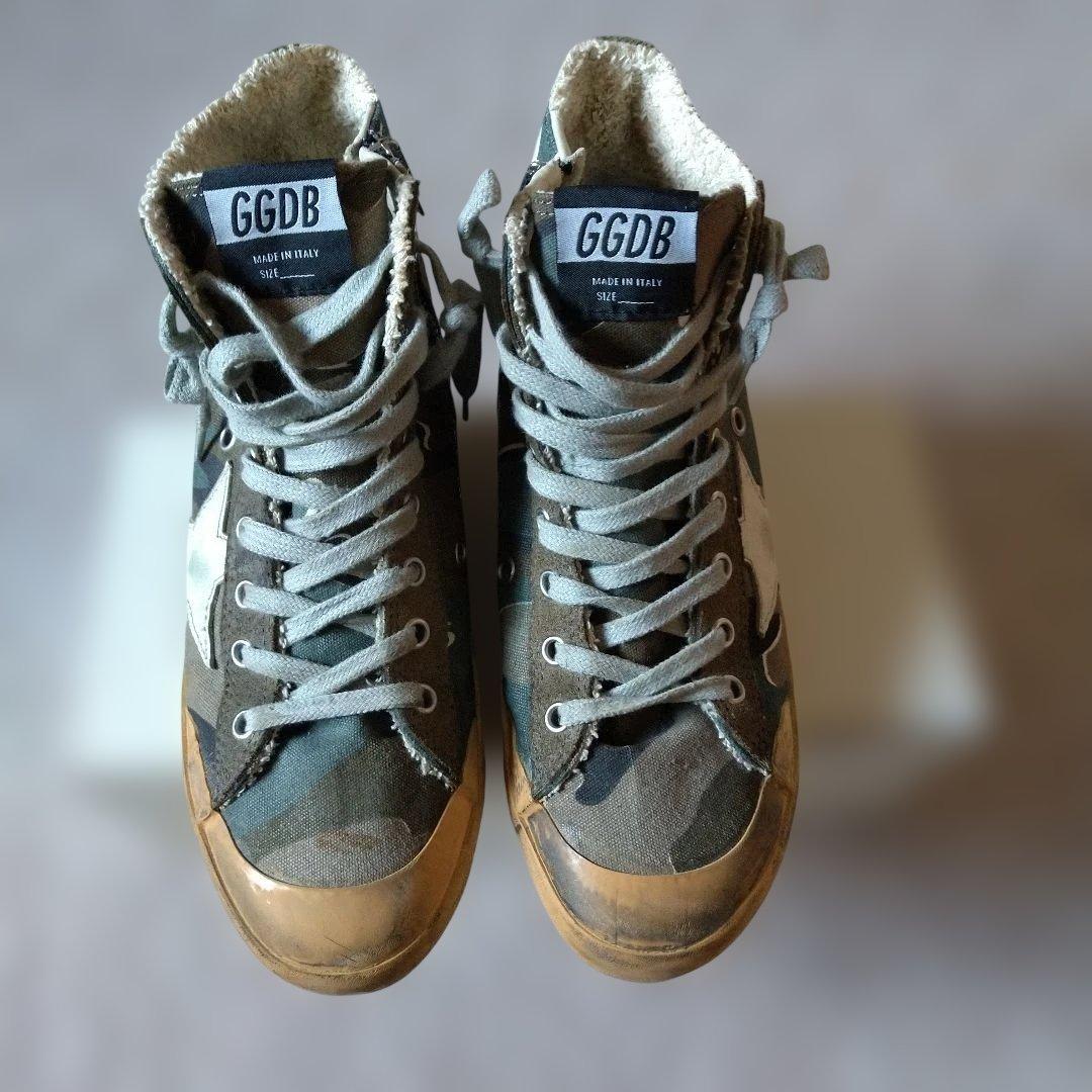 お値下げ中！！ゴールデングースカモフラージュ ハイカットスニーカー