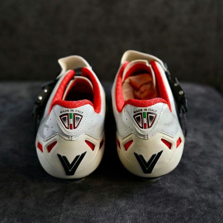 未使用ヴットリア　スピード　VITTORIA SPEED　EU41.5 シューズ