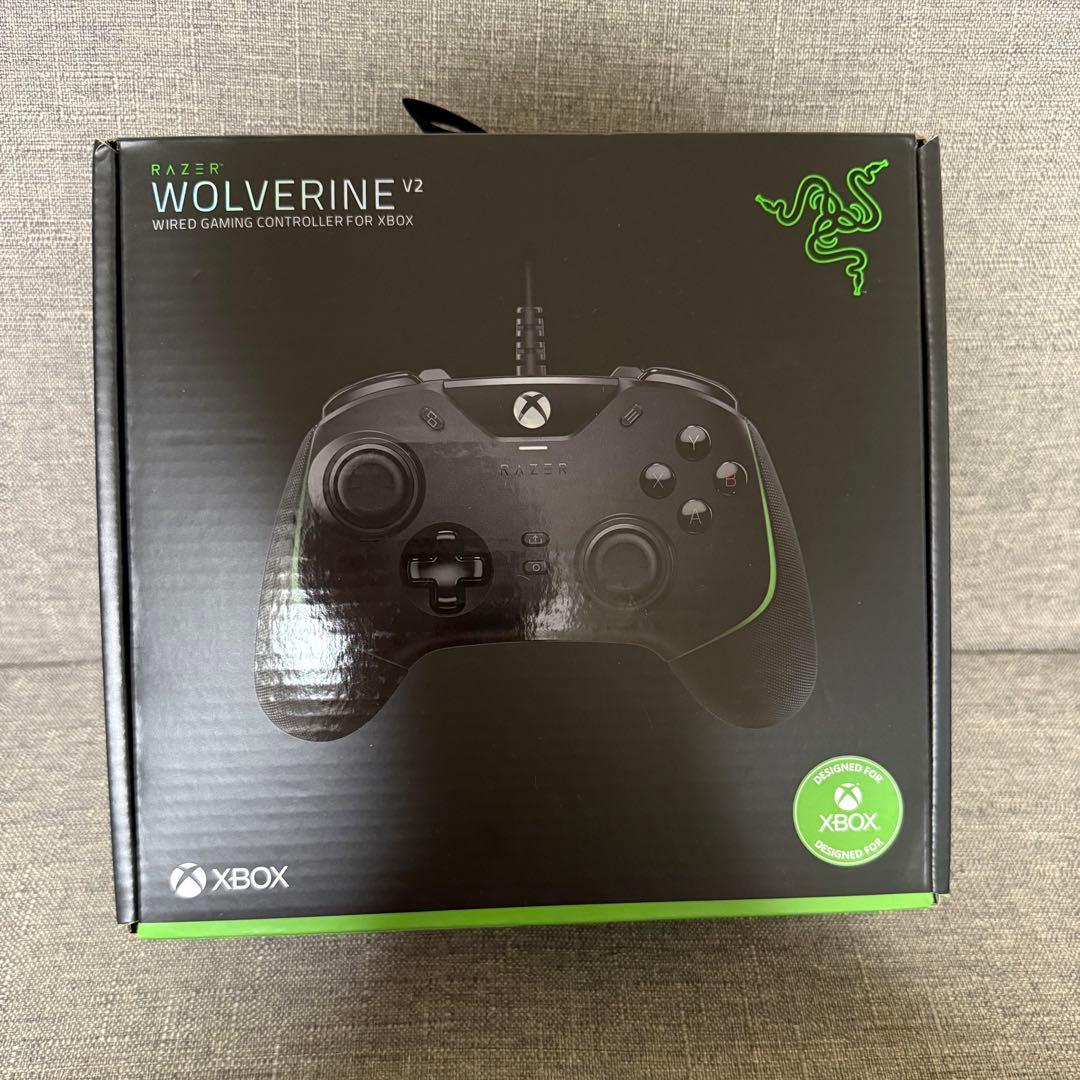 RAZER WOLVERINE V2 ゲーミング コントローラー