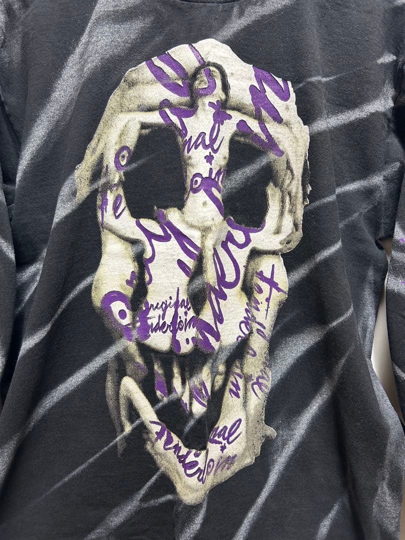 Tenderloin テンダーロイン　ダリ　スカル　ロングスリーブTシャツ