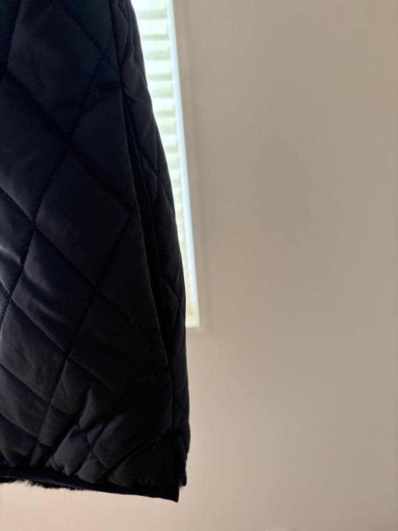 未使用タグ付き　バブアー　リバーシブルベスト　サイズ8