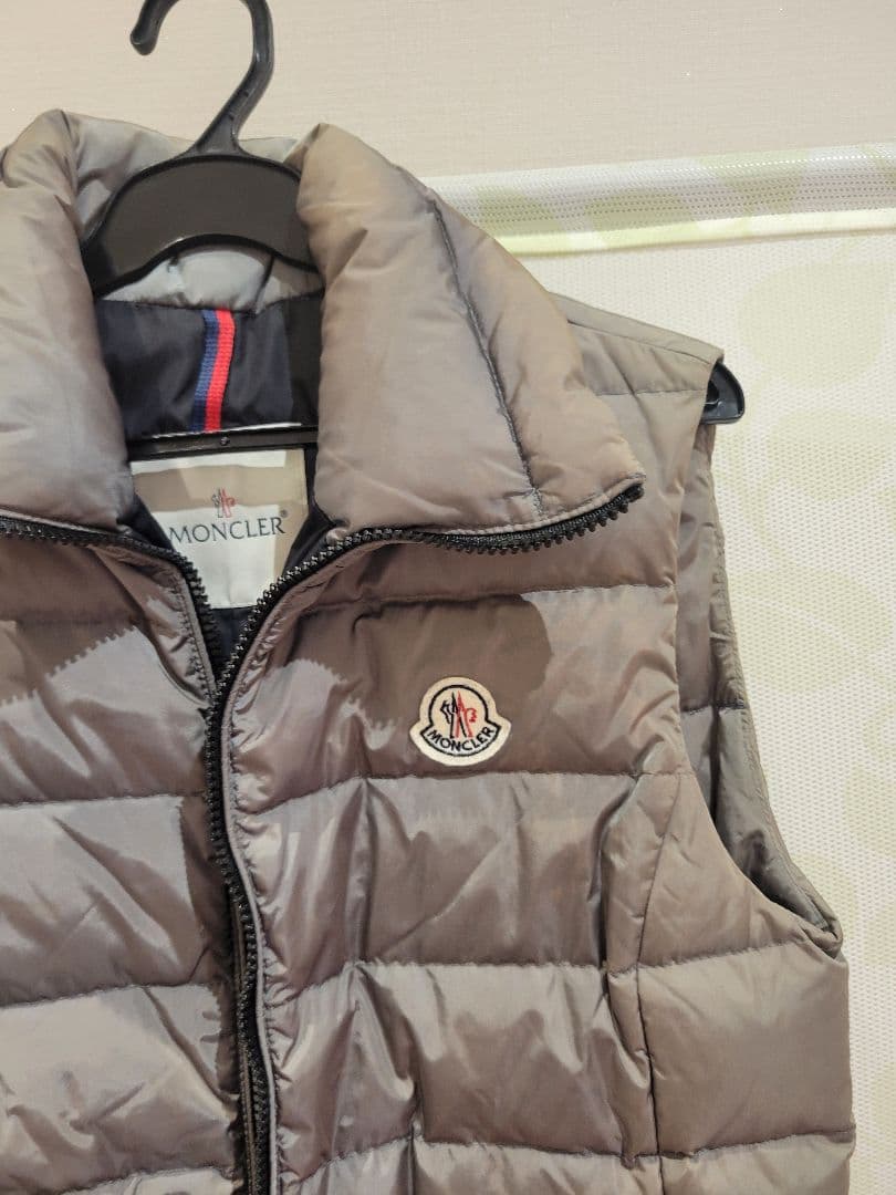 Moncler Gaelle Gilet グレー ダウンベスト
