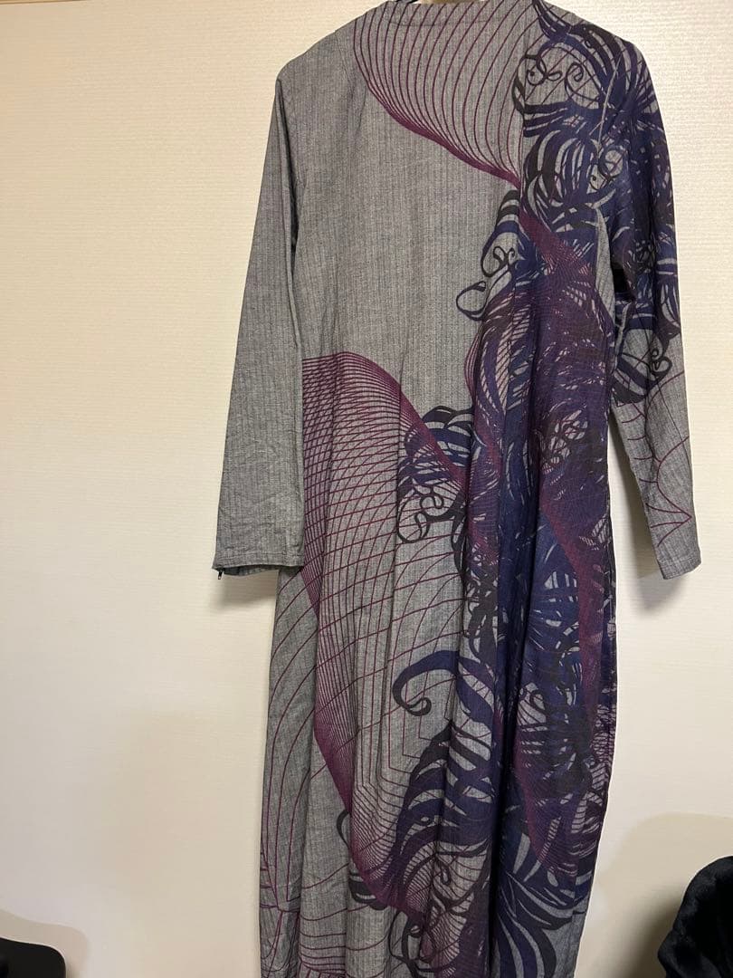 yokang リリーハディット柄ワンピース　ヨーカン