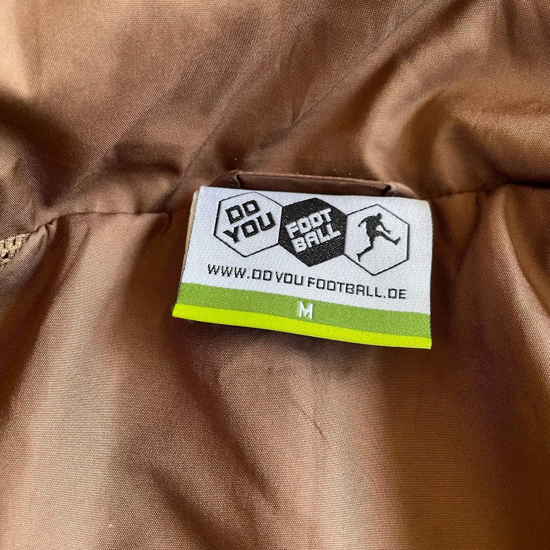 ザンクトパウリ　ウインドブレーカー