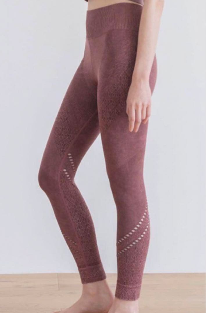 SUKALA アメリカンスリーブアクティブブラトップ・レギンスセット M