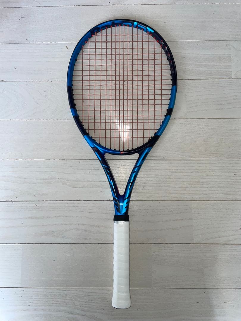 バボラ　ピュアドライブ98 G2 2023年　ストリングス張りたて