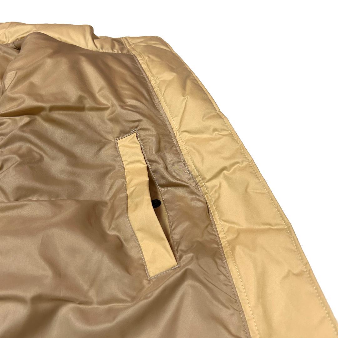 新品　XLサイズ　ナイキ　レディース　ダウンベスト ウィンドランナー　ベージュ