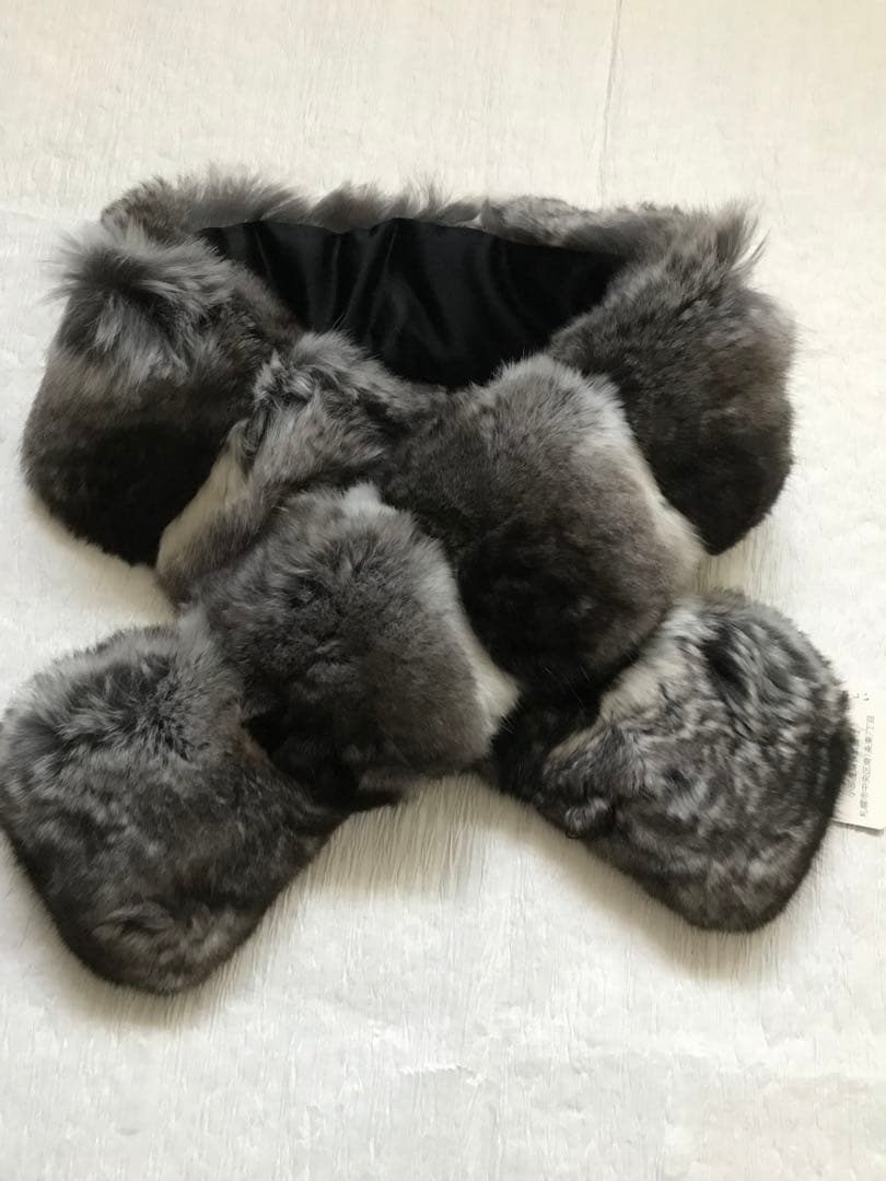 お子様にも！シンプルなチンチラのティペット　百貨店購入　未使用