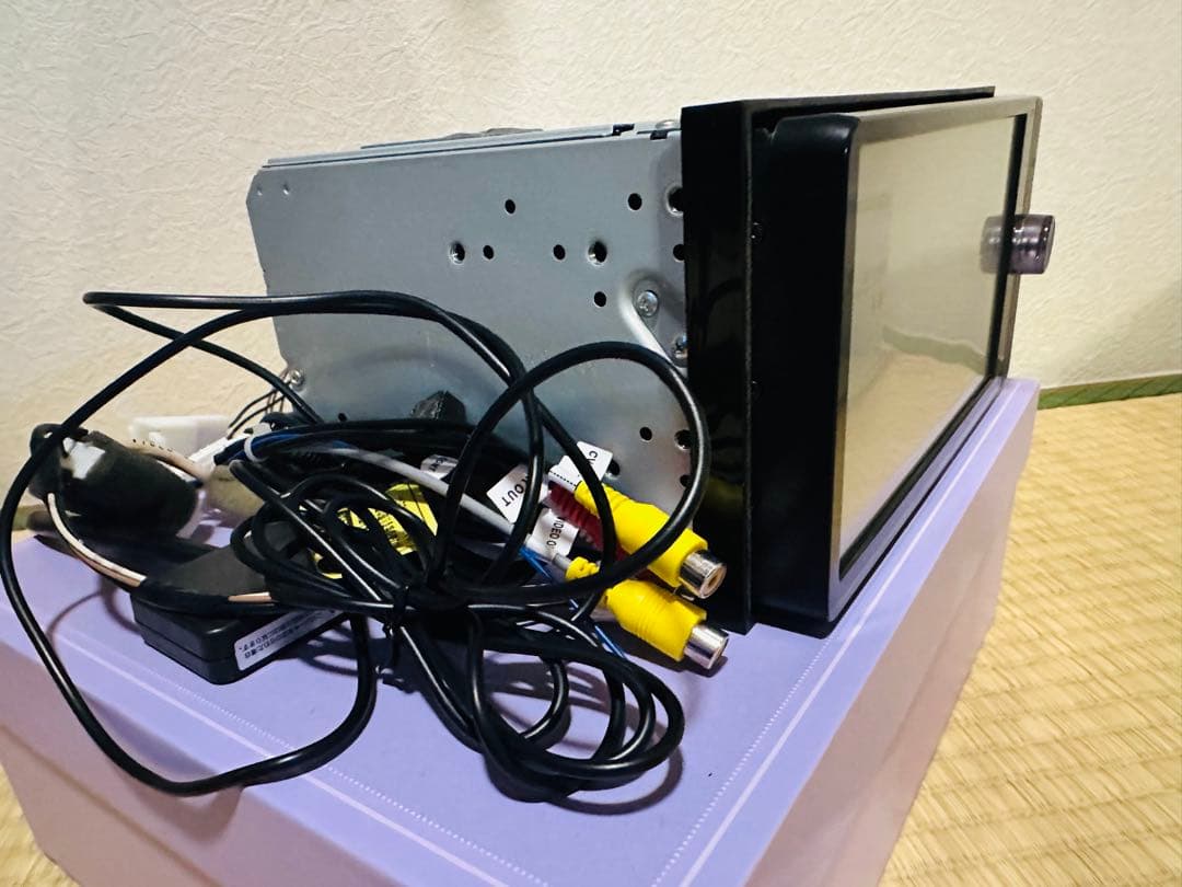 トヨタ純正ナビ　NSZT-W62G プリウス30