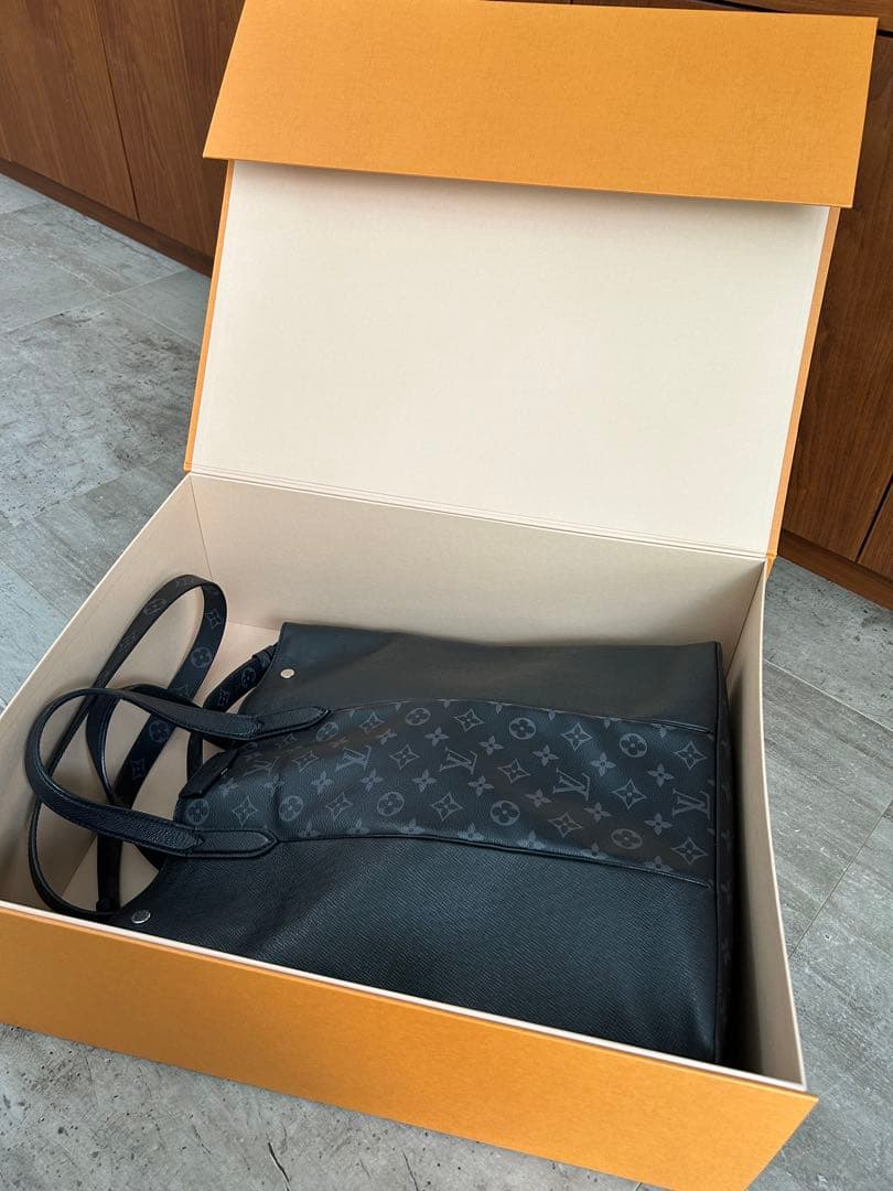 (正規品)LOUIS VUITTON ブラック エクリプストートバッグタイガラマ