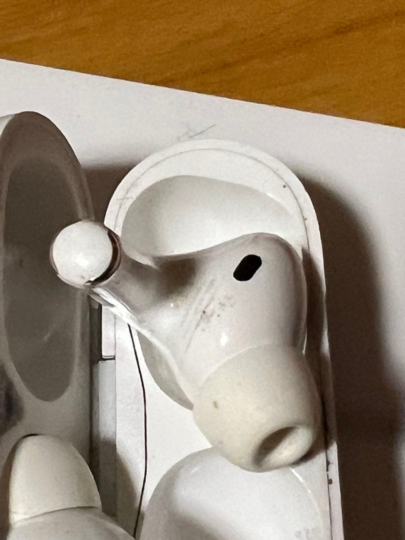 ヘッドホン AirPods Pro