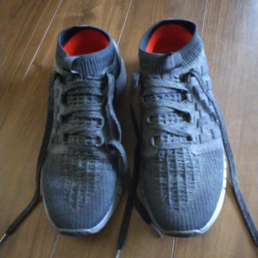 Under Armour ランニングシューズ ブラック/レッド30cm