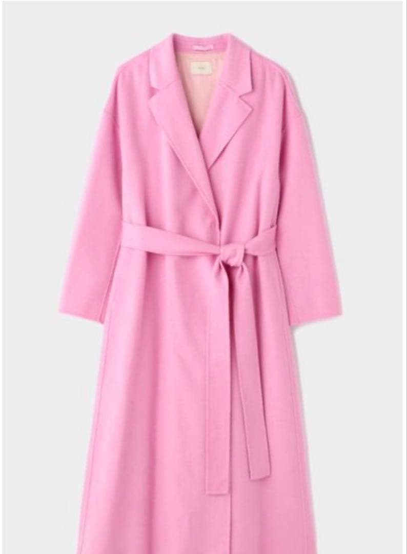 未使用タグ付きLE PHIL ライトリバーコート