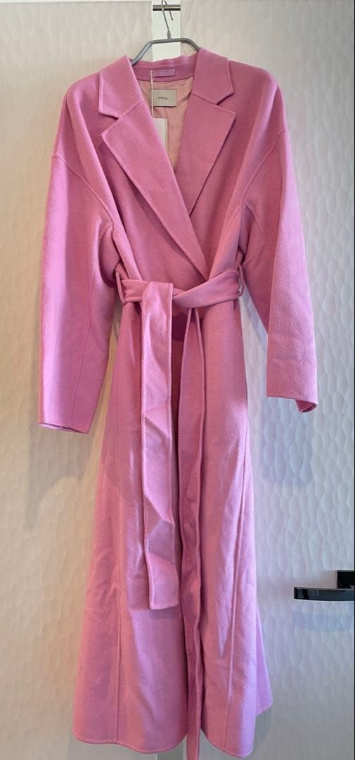 未使用タグ付きLE PHIL ライトリバーコート