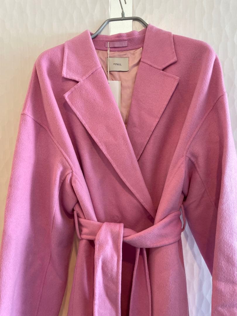 未使用タグ付きLE PHIL ライトリバーコート