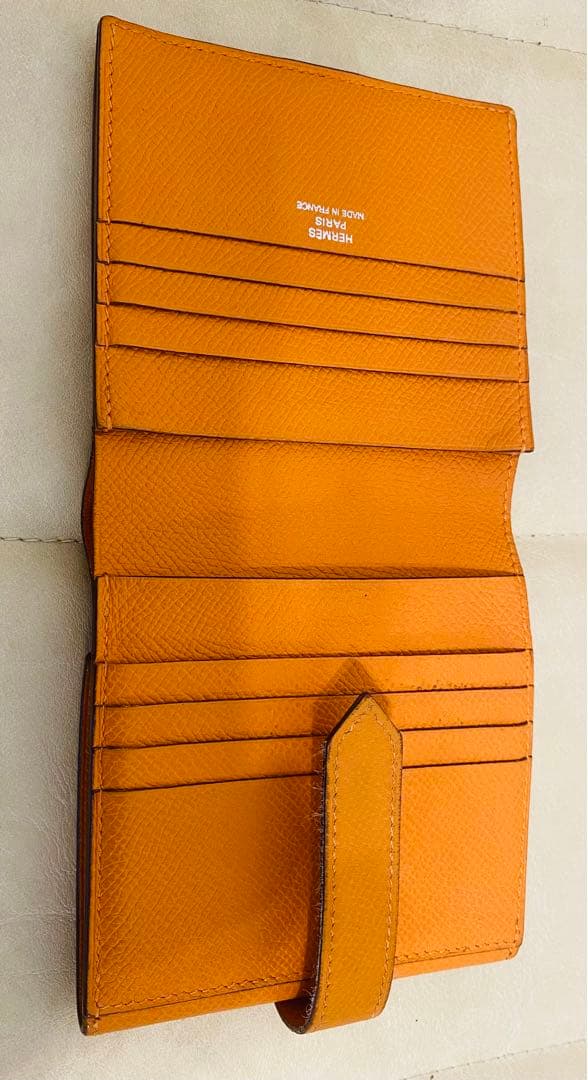 エルメス　ベアン　レクトベルソ