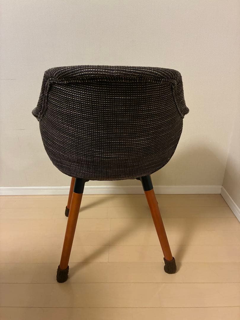 shuta様　イームズダイニングチェア2脚(グリーン、ブラウン)