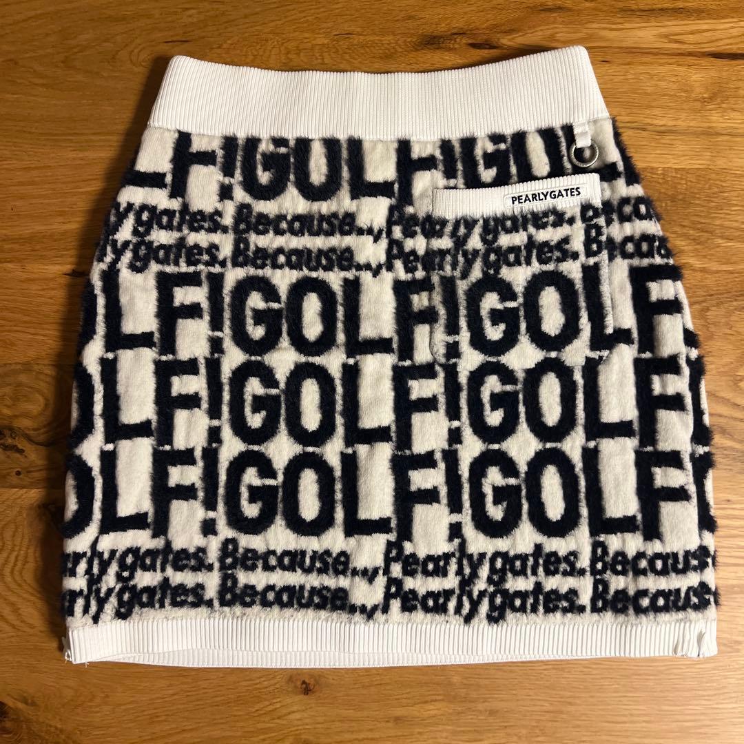 パイナップル様 新品★96,800円 パーリーゲイツ 上下2枚セット