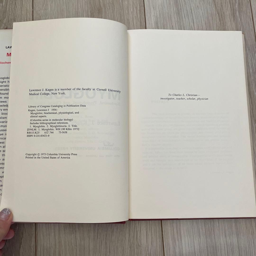 洋書 Myoglobin: Biochemical, Physiological