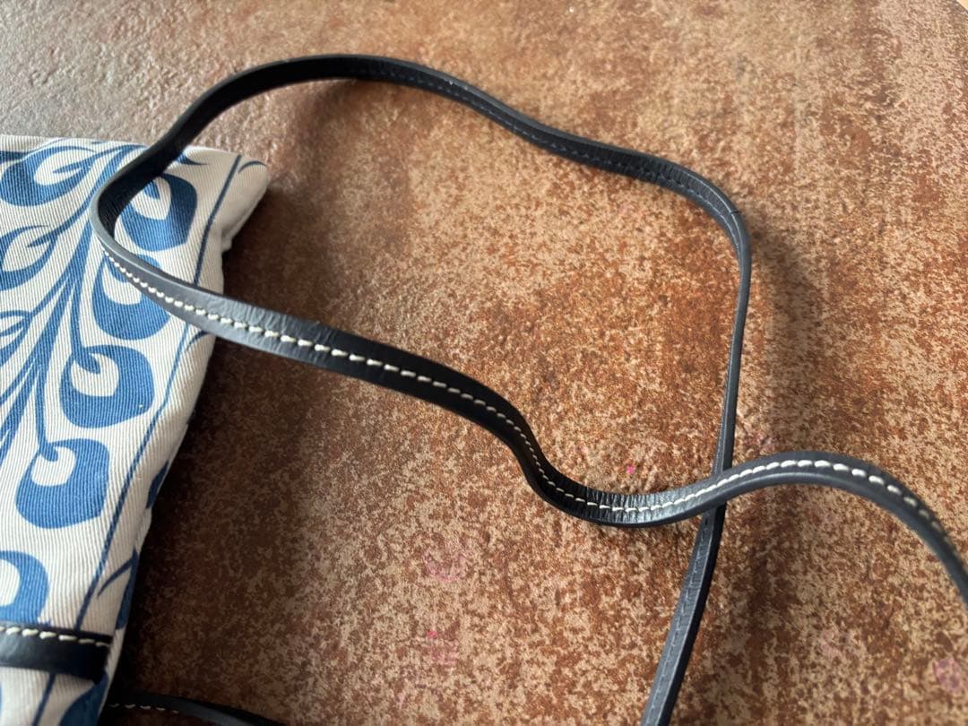 【美品】LOEWE ドローストリング ポーチ　巾着袋