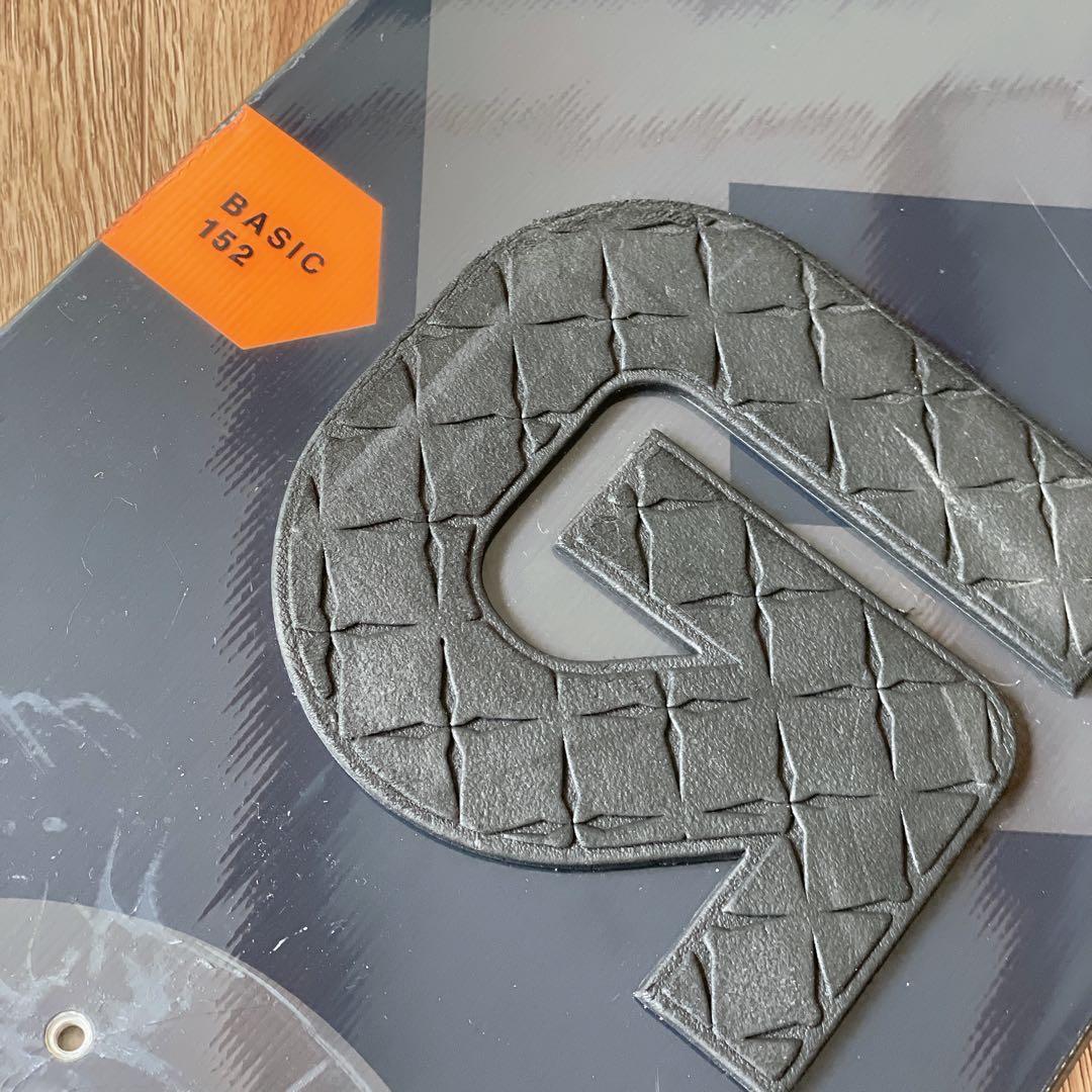 スノーボード　スノボ　板　YES Basic 152cm