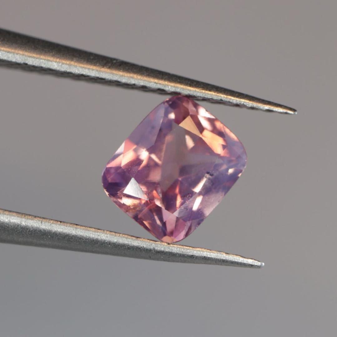 ★可愛い★天然シルキーパパラチアサファイアルース０．６１７ctソーティング付き