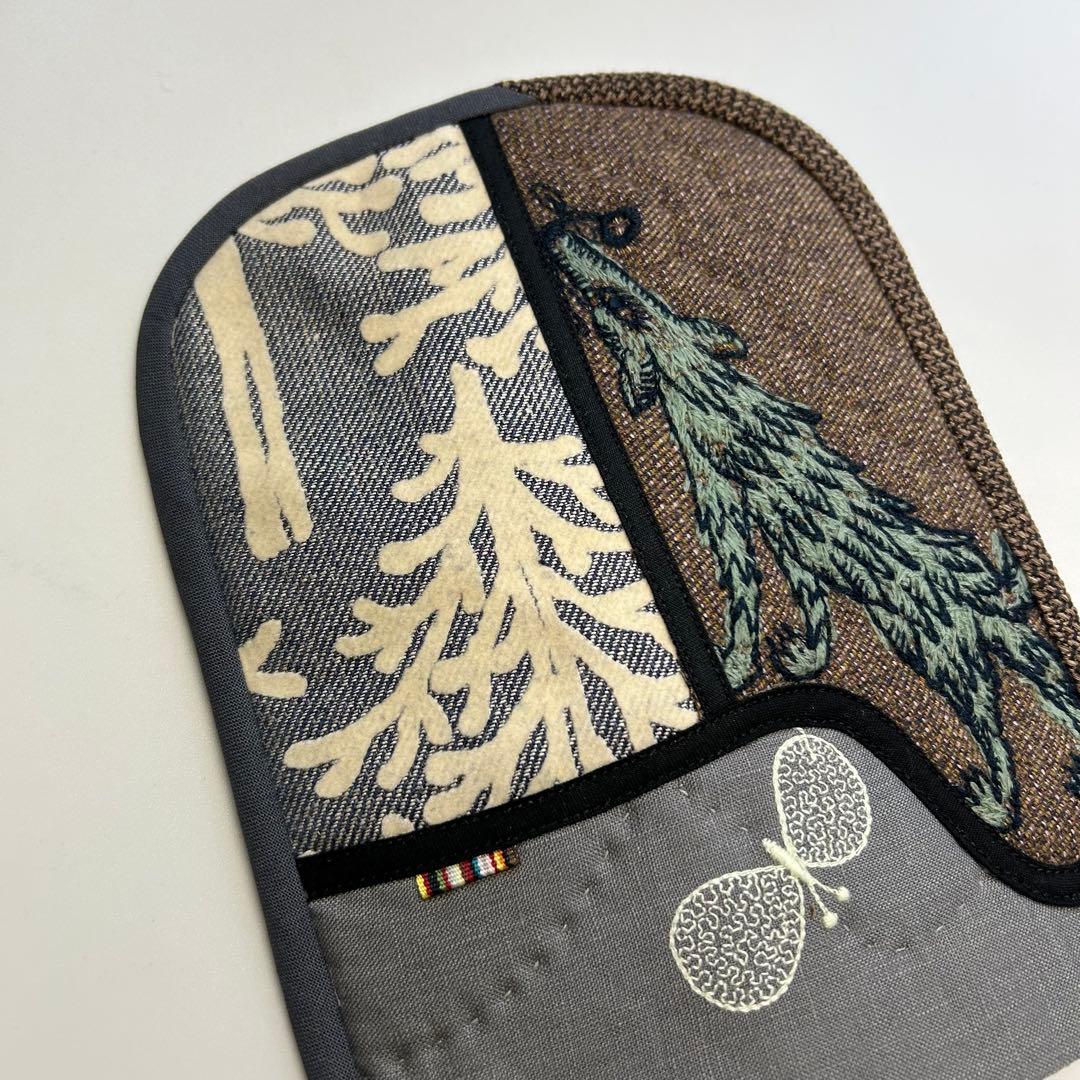 ミナペルホネン　メガネケース　キルト　wolf 専用