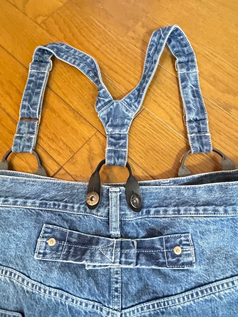 Rhodolirion ロドリリオン　サロペット