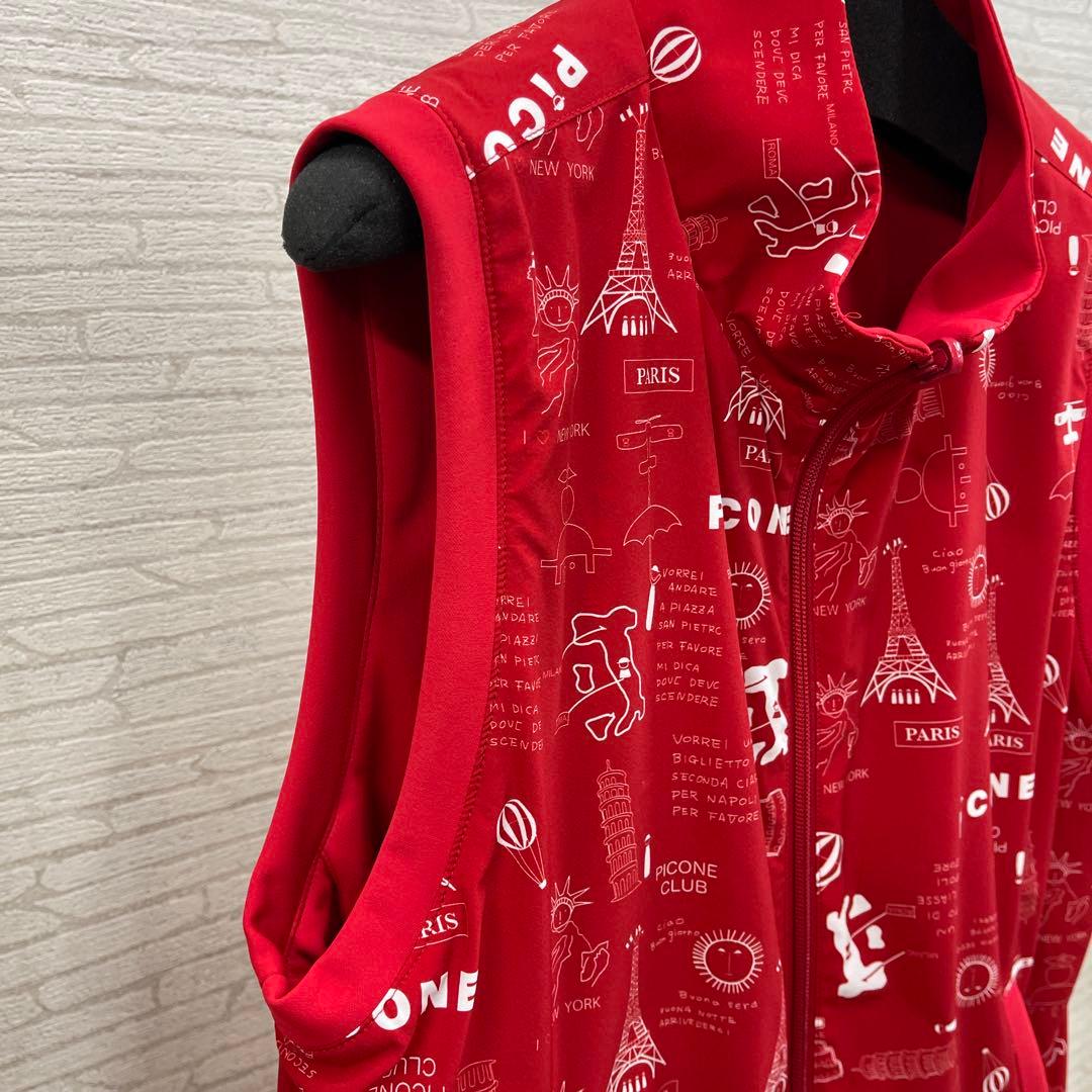 PiCONE 赤 プリント柄 ベスト