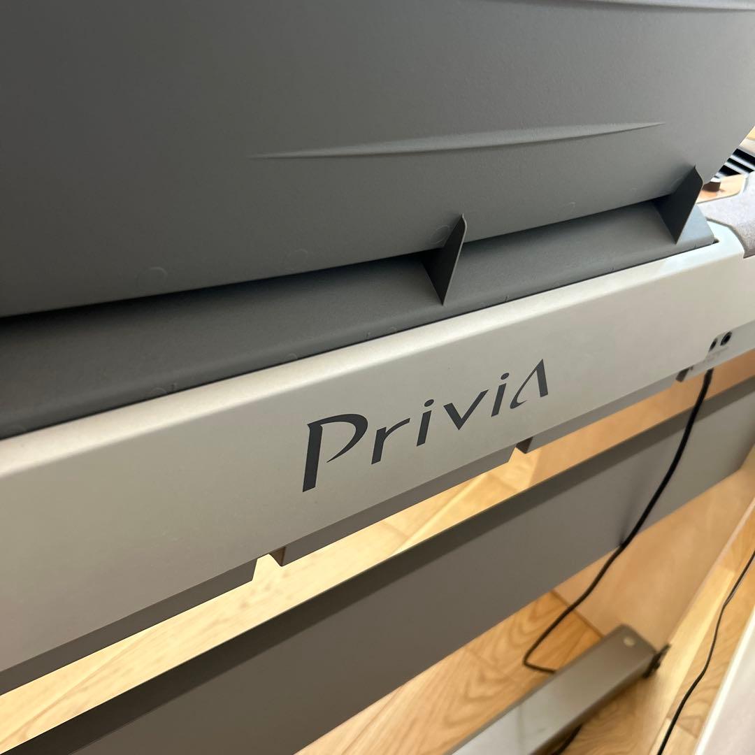 電子ピアノ＊CASIO Privia PX-110 88鍵　ペダル付き