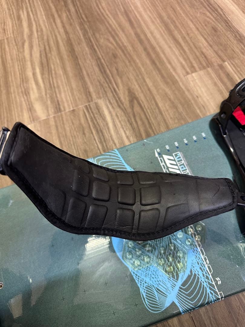 スノーボード Morrow152cmビンディング CSB size M?