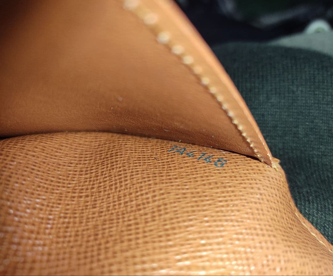 【ちゃんはる】ルイヴィトン 長財布 Louis Vuitton モノグラム