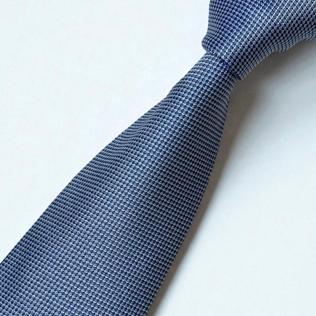 未使用 タグ付き ブリオーニ ソリッド シルク ネクタイ ジャガード イタリア