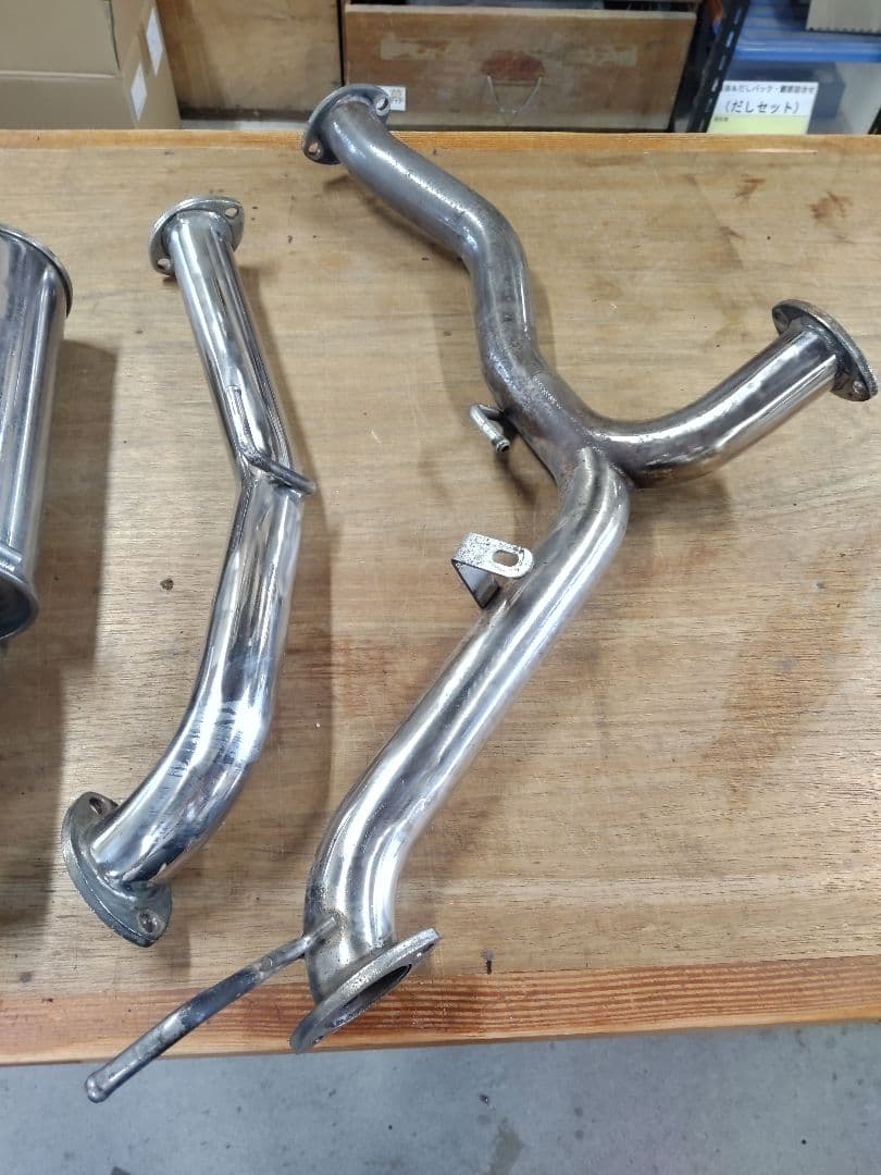 今月限定値下げ　エクストレイルDNT31 4本出しマフラー