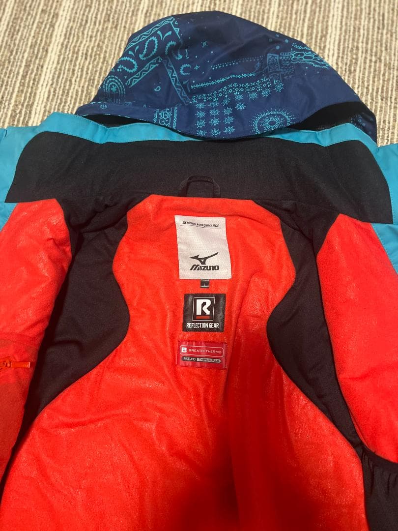 ミズノスキーウエアジャケット　ブレスサーモ　Lサイズ