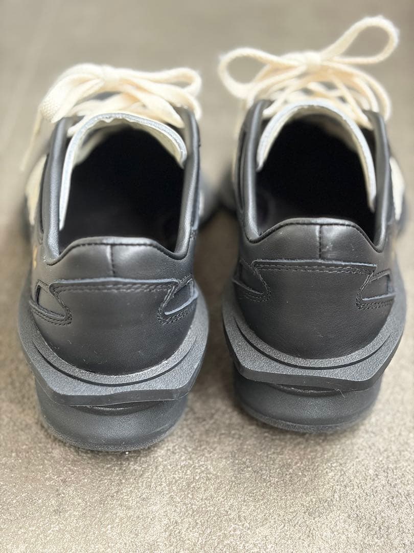 adidas FORUM SQ W 22.5cm US5.5 希少サイズ