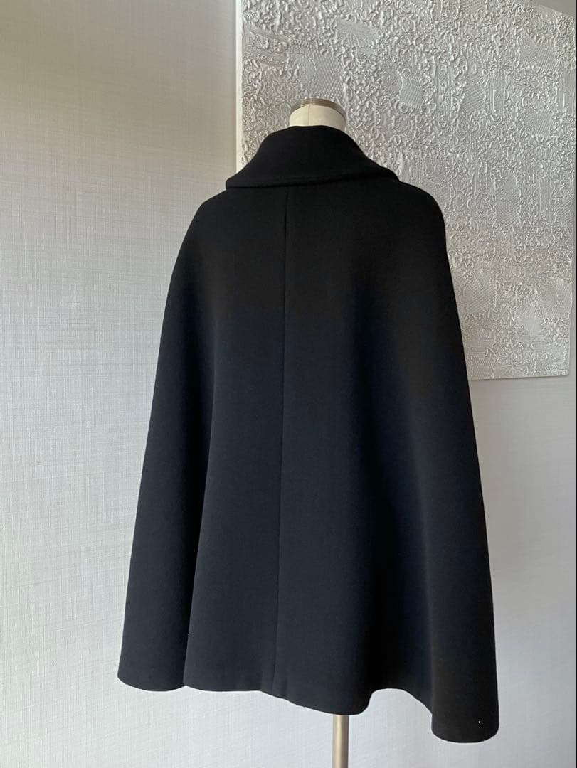 極美品☆定価¥276,100 エミリオ・プッチ ケープ ポンチョ I36