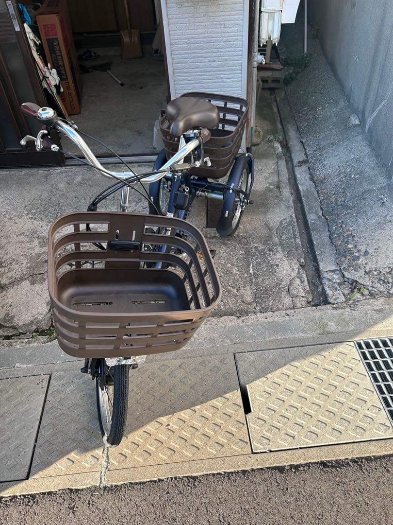 ブリヂストンの電動アシスト自転車「RAKUTTO（ラクット）」三輪車　25万購入