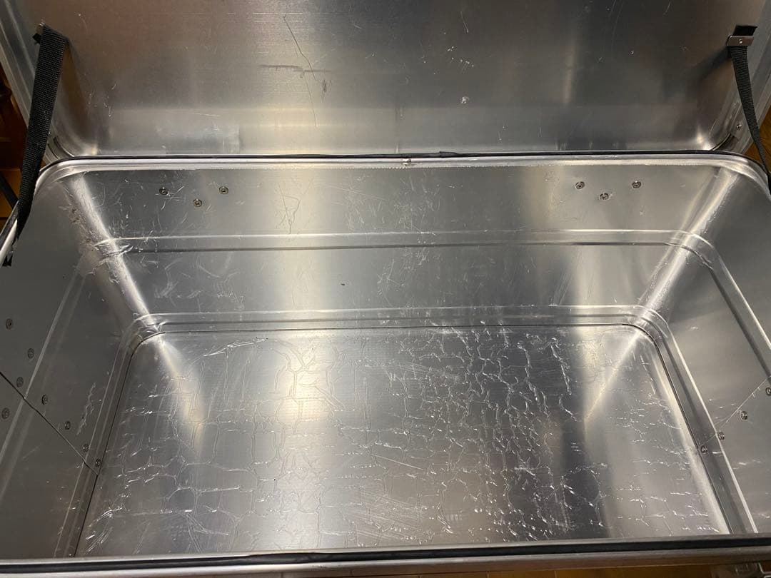 週末限定割引　希少　ダルトン　アルミコンテナ　Lサイズ　旧型　レザー　　コンボイ