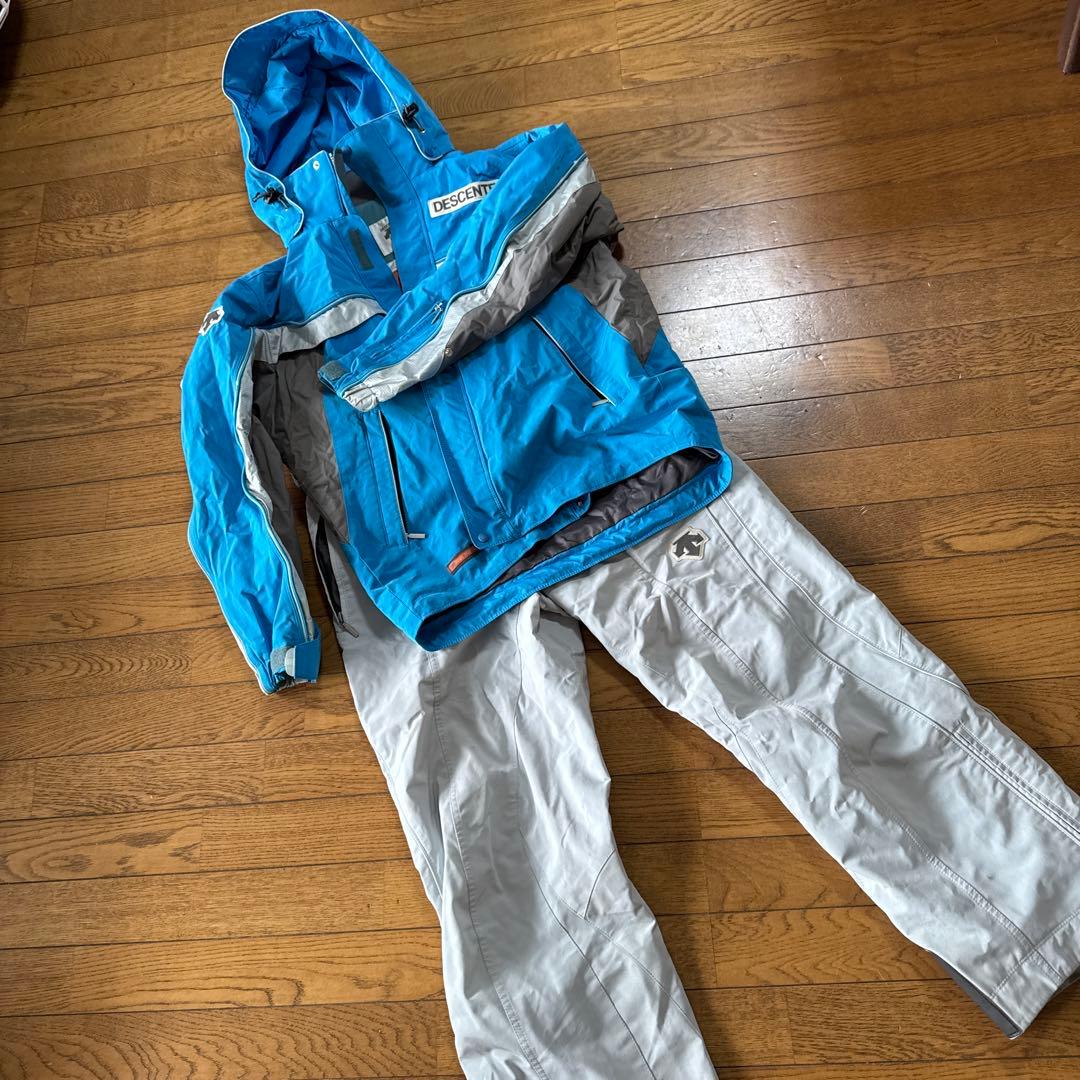 セット値下げ！DESCENTE 上下M レディース　スキーウェア