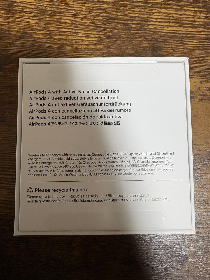 ほぼ未使用品airpods 4 アクティブノイズキャンセル版