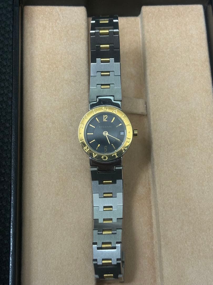 BVLGARI クォーツ 腕時計 ブラック/ゴールド中古 BB33SSL9030