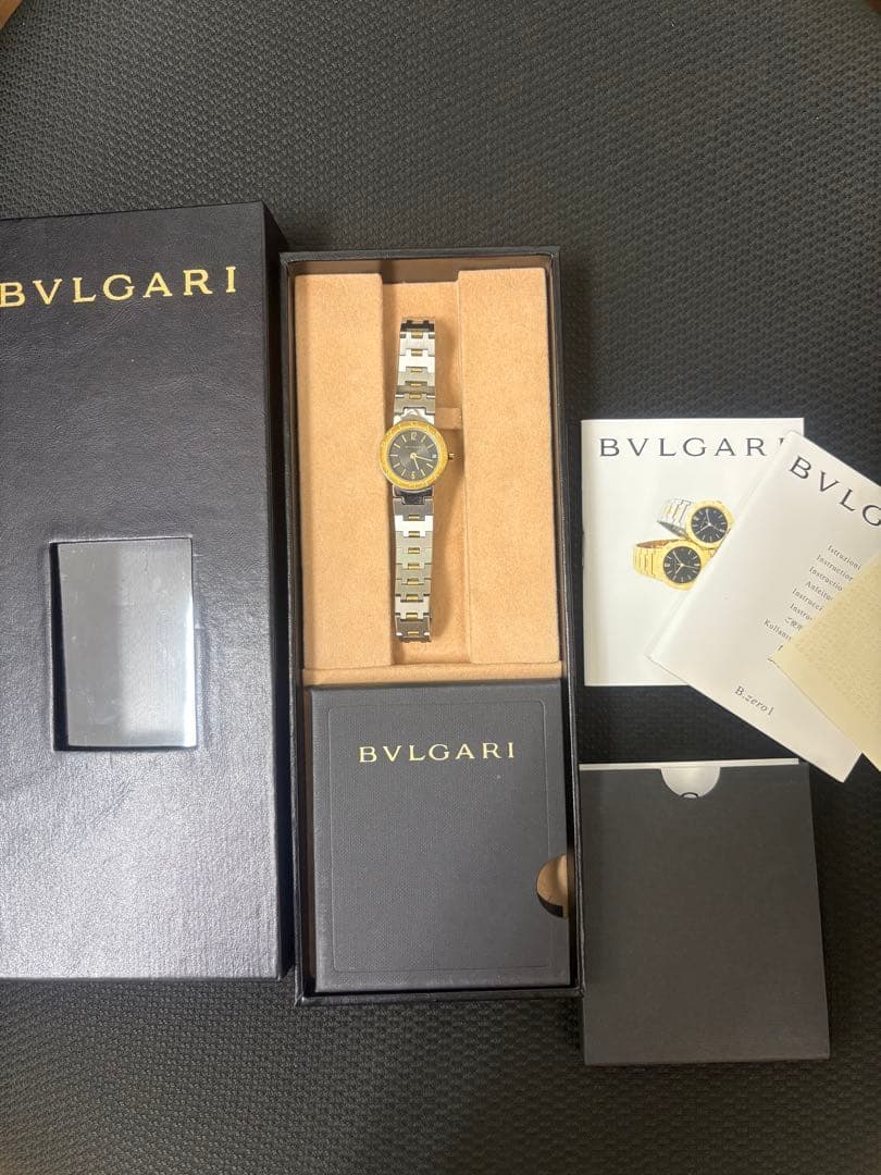 BVLGARI クォーツ 腕時計 ブラック/ゴールド中古 BB33SSL9030