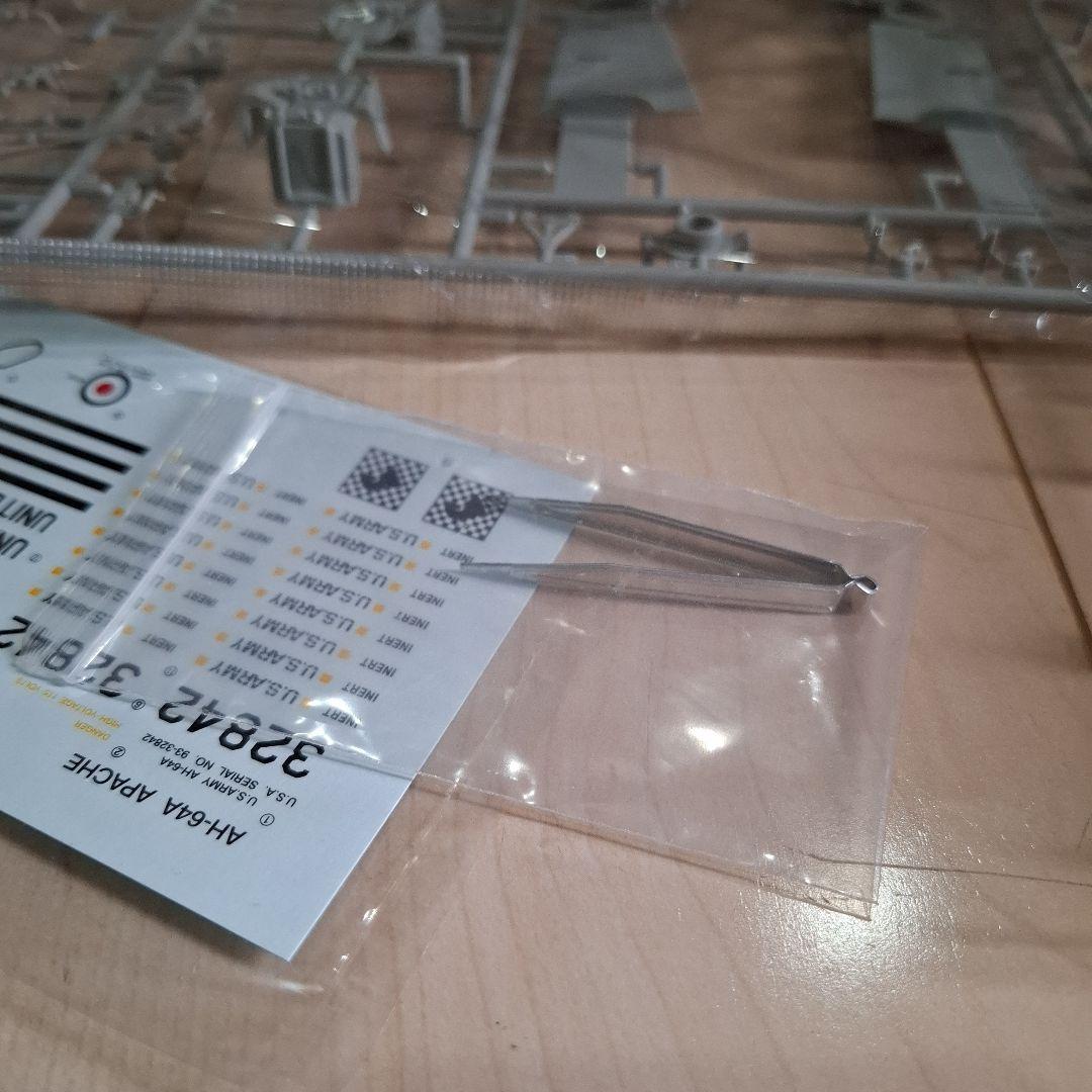 【モーモーさん専】AH-64A ApacheとMi-24V