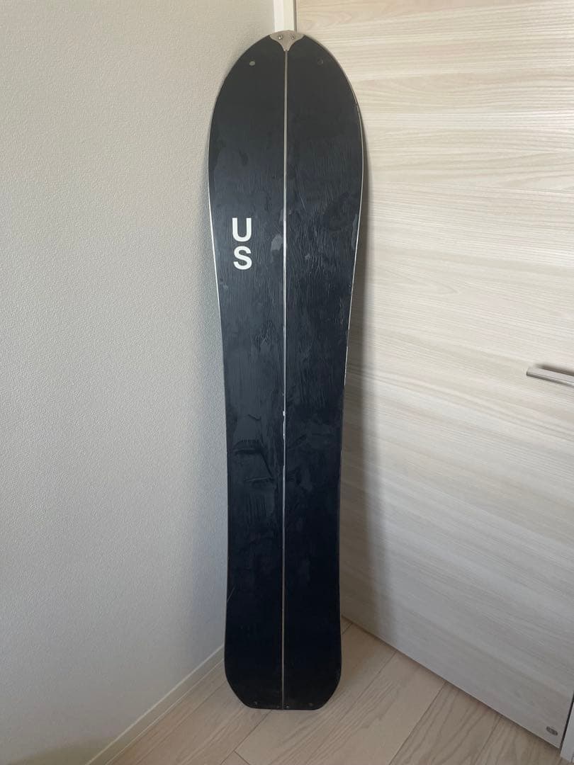 United Shapes Covert 58 シール付