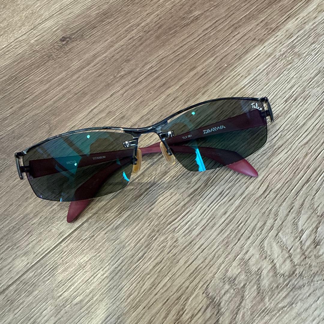 偏光サングラス ダイワ TLX001 DAIWA