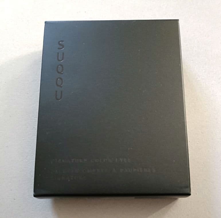 おはぎ　新品　未開封　SUQQU シグニチャー カラー アイズ 15 凛覗